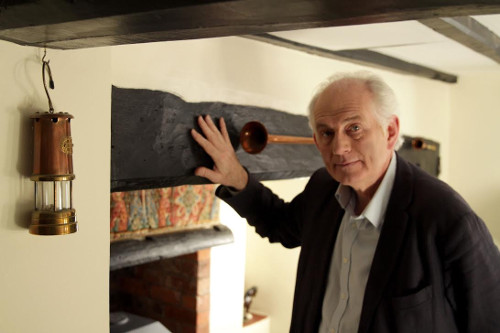 Programme Name: Dan Cruickshank: At Home With The British - TX: n/a - Episode: Cottages (No. 1 - Cottages) - Picture Shows: Dan Cruickshank - (C) Oxford Film and Television - Photographer: Lorian Reed-Drake